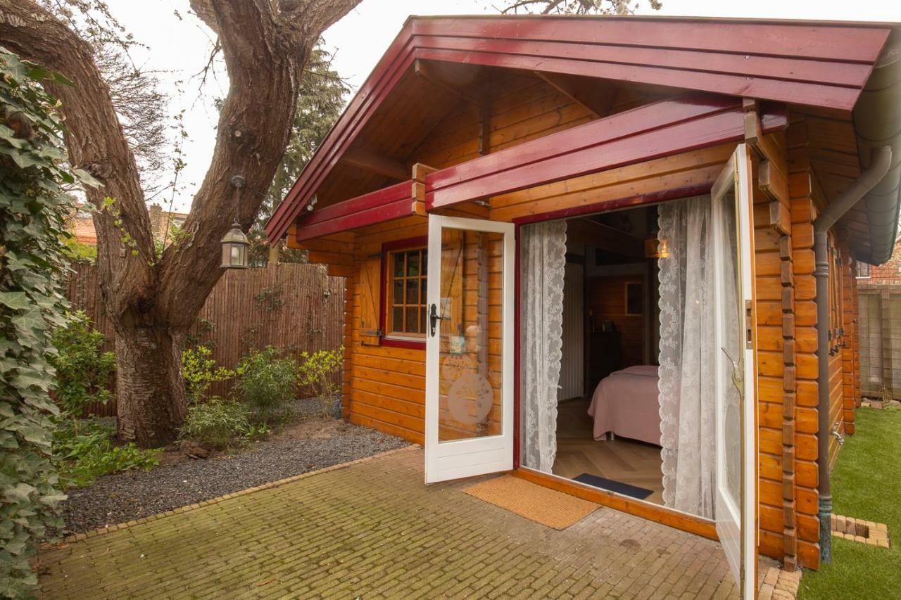 Bed and Breakfast Onder De Kersenboom Хилверсум Экстерьер фото